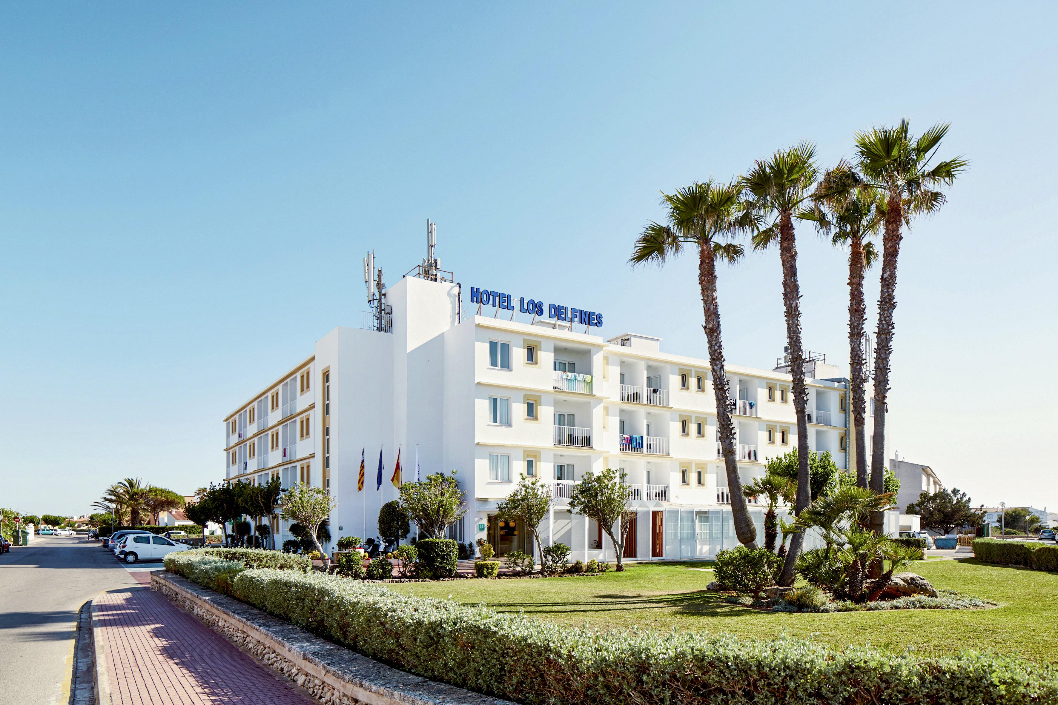 Globales Los Delfines Cala'N Blanes (Menorca) Exterior foto