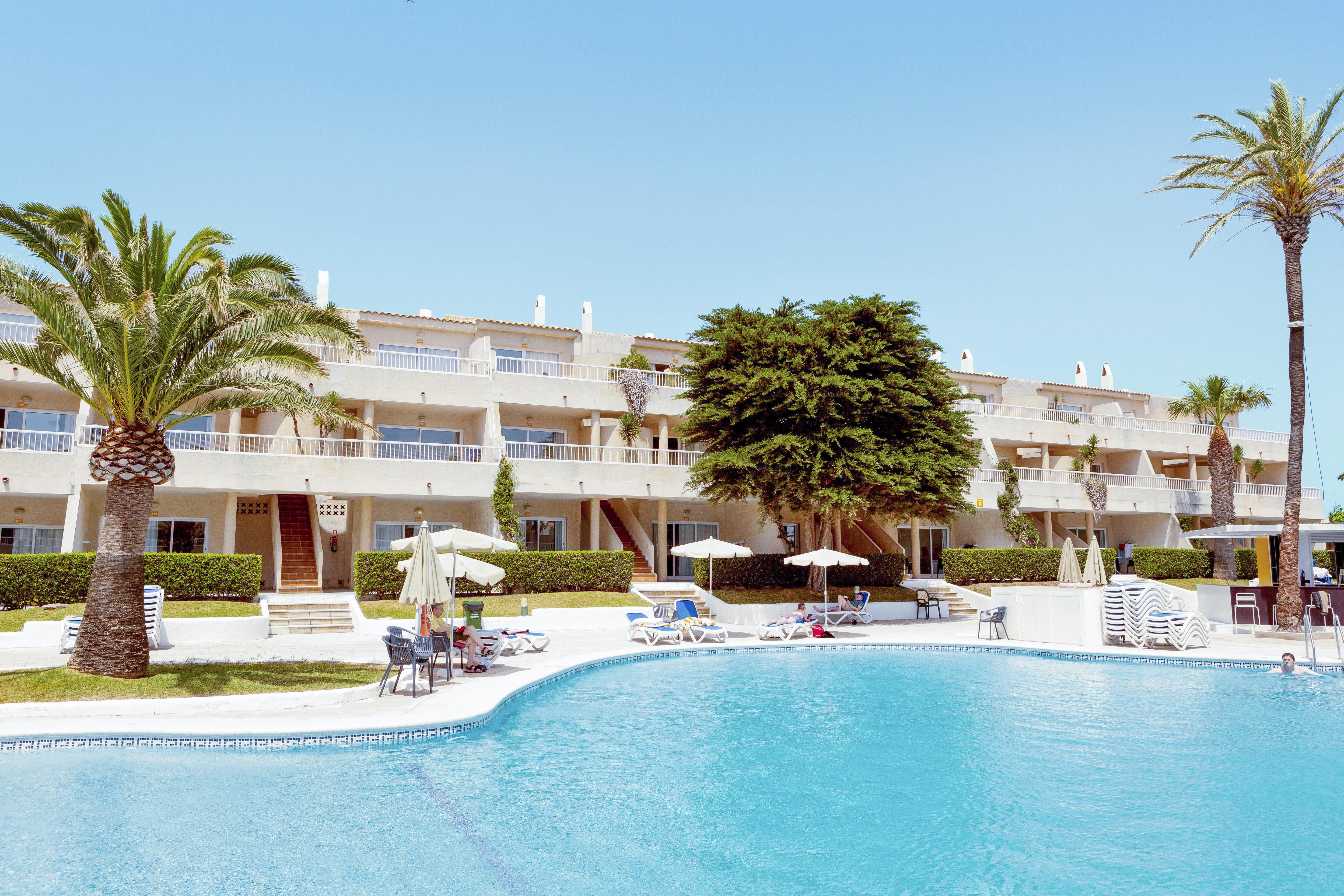 Globales Los Delfines Cala'N Blanes (Menorca) Exterior foto